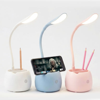 מנורת שולחן עם מעמד לעטים ולסמארטפון